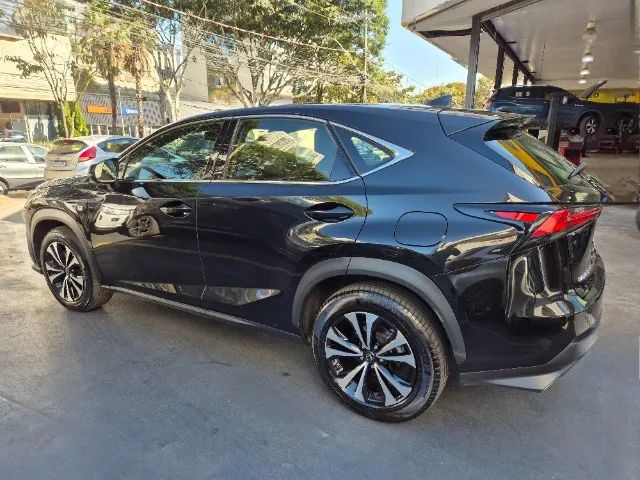 Lexus NX-300 F-sport 2.0 16V 238cv Aut., foto 4 de 9