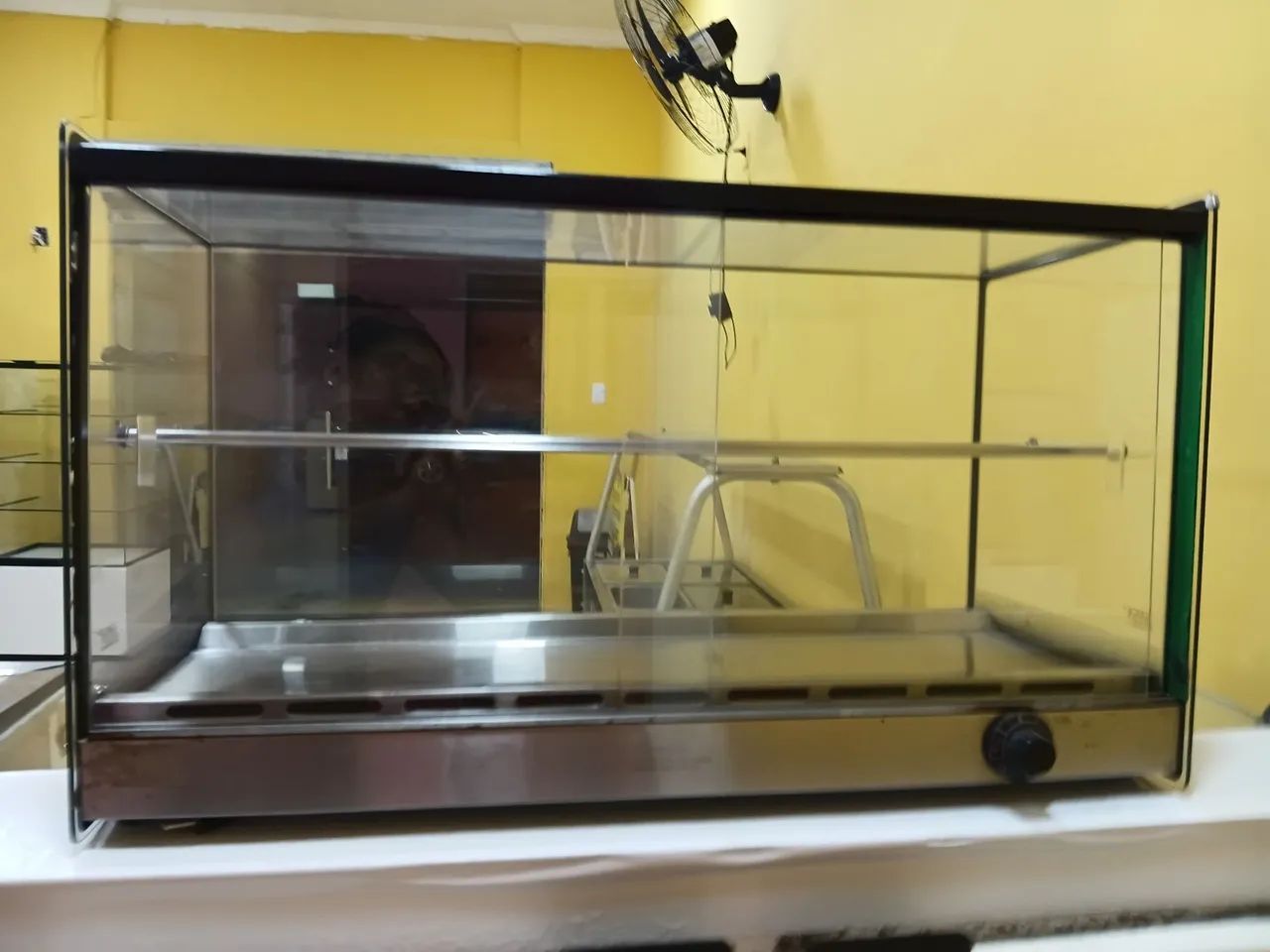 Vende-se vitrine de lanches - Foto 2