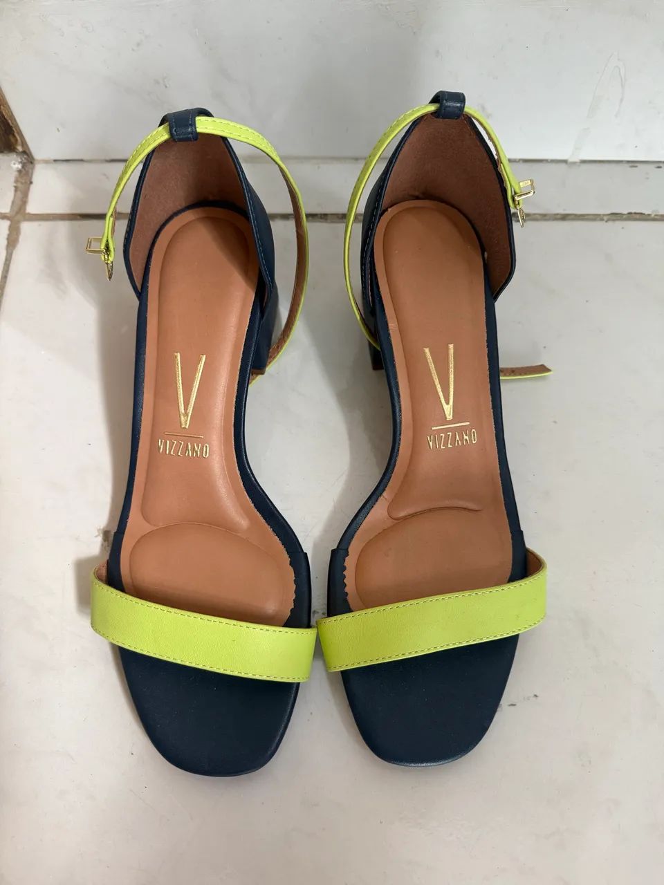 Sandália vizzano n 39 - Foto 2
