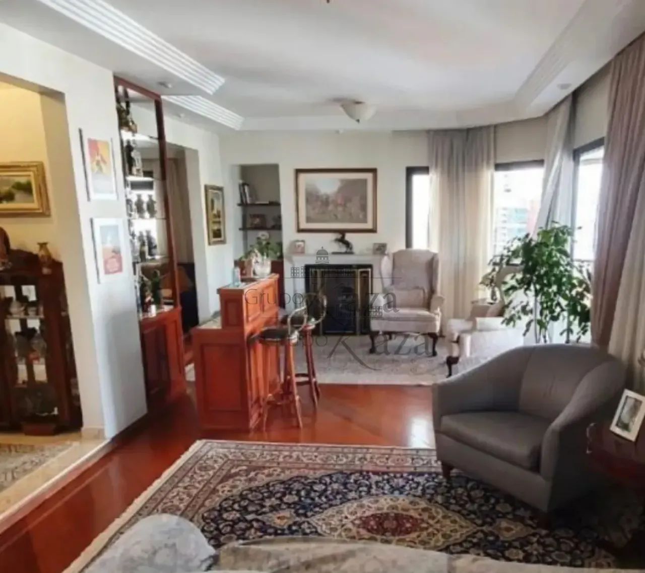 Apartamento - Perdizes - 3 Suítes - 170m².