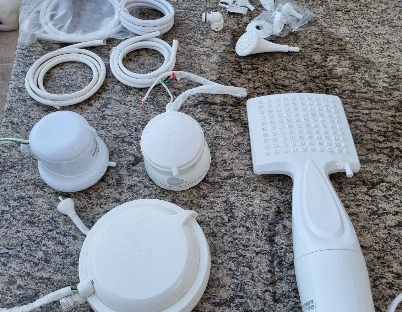 2 chuveiros elétricos 127v  - Foto 4
