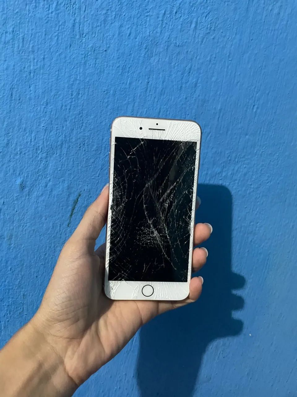 iPhone 8 Plus original para reaproveitamento de peças