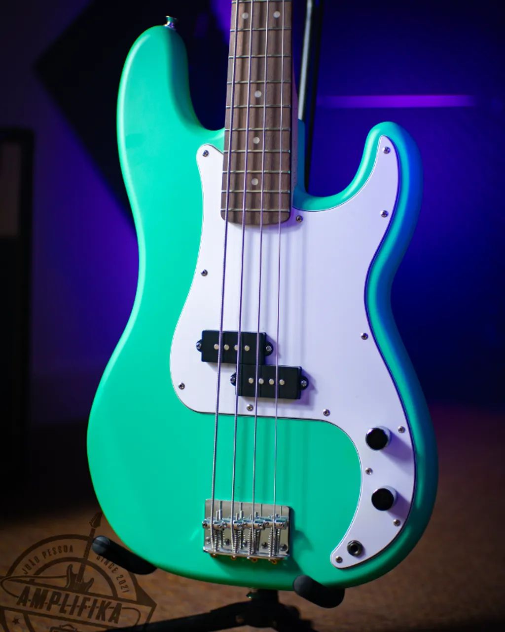 Baixo Squier Precision Bass 4 Cordas - Foto 2