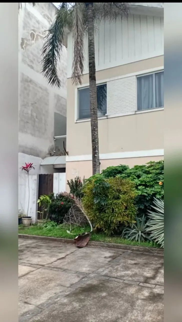 Alugo casa duplex Jóquei  <br>