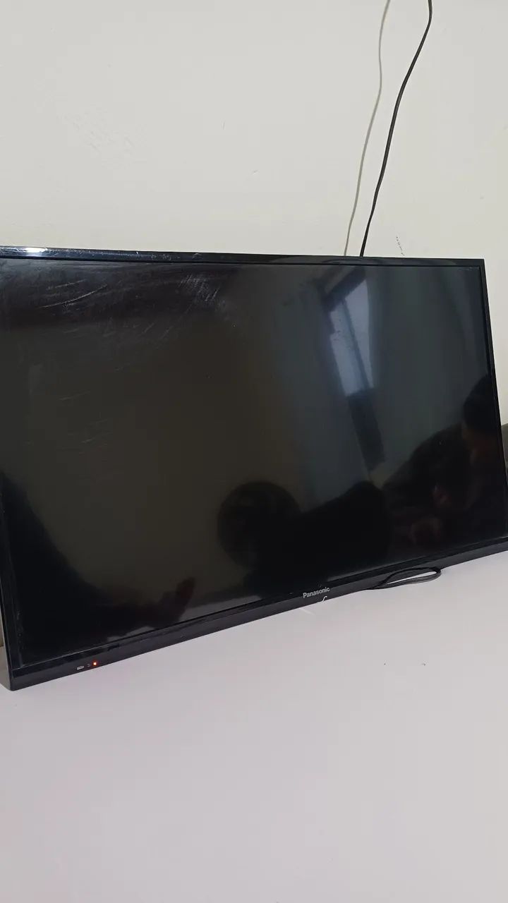 TV 32 polegadas Panasonic  - Foto 2