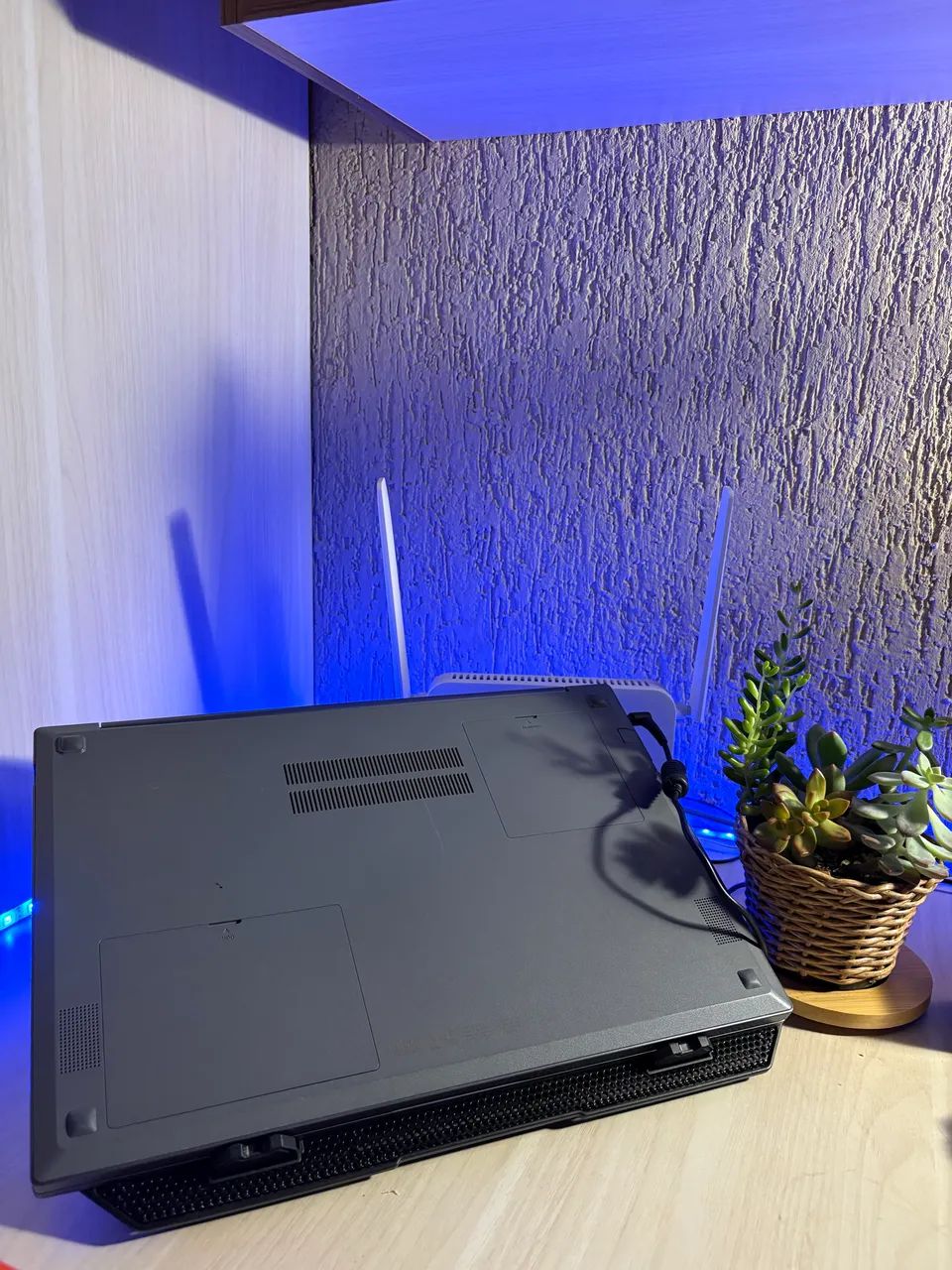 Notebook Samsung Book 4 - I5, 1TB  - Foto 2