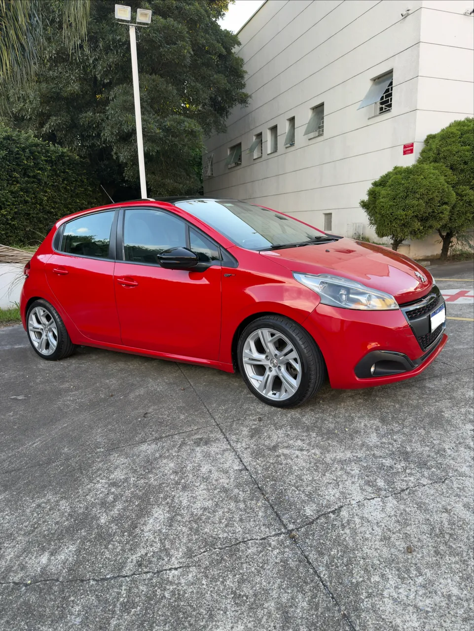 Peugeot 208 GT 1.6 THP Flex 16V 5P Mec. Usados e Novos em Curitiba