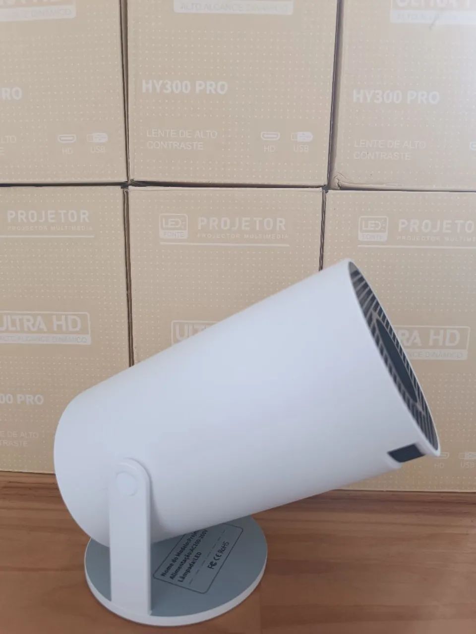Projetor HY300