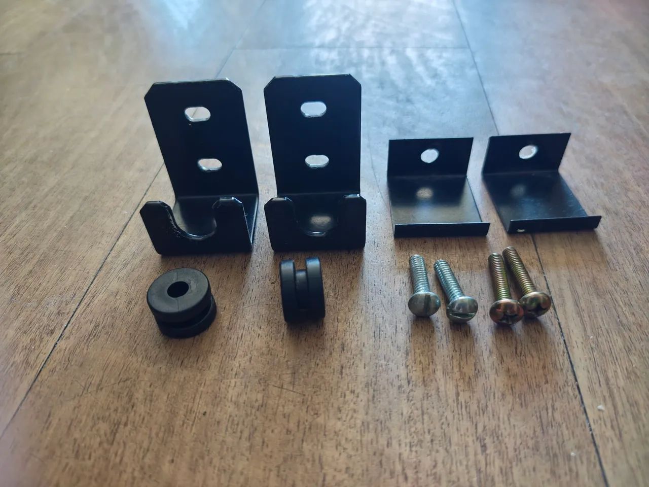 Suporte fixo de parede para TV