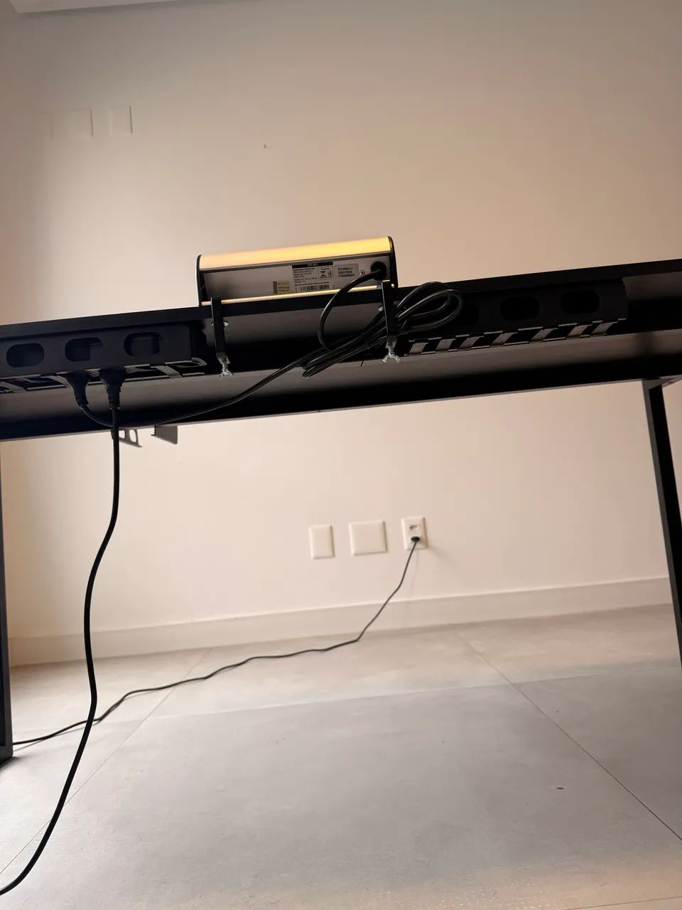 MESA ESCRITÓRIO (DESCRIÇÃO) - Foto 4