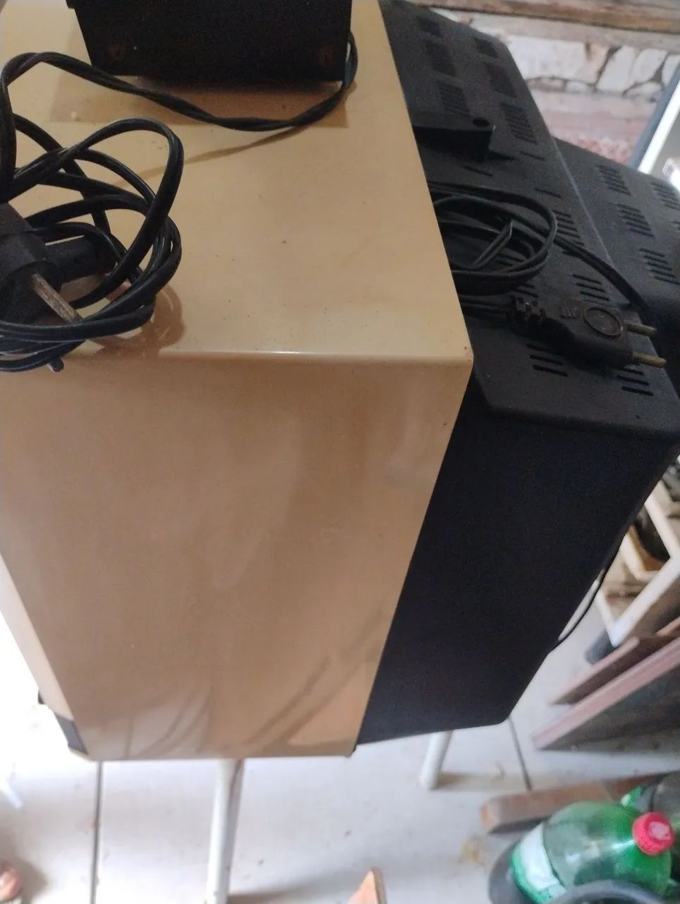 TV retrô não funciona direito  - Foto 5