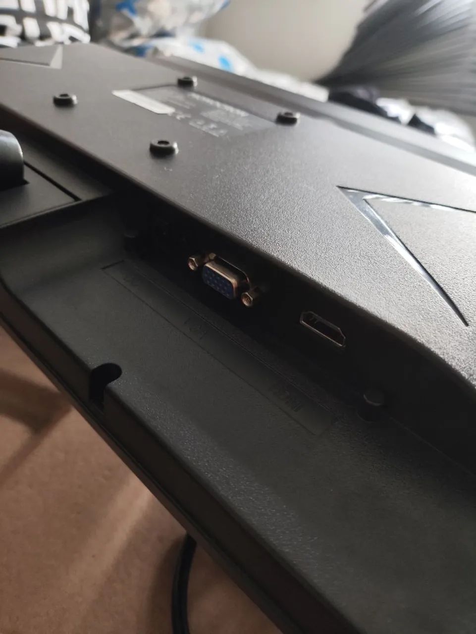 Monitor LED 19 Polegadas Monocron MN19R1 HDMI 75Hz 