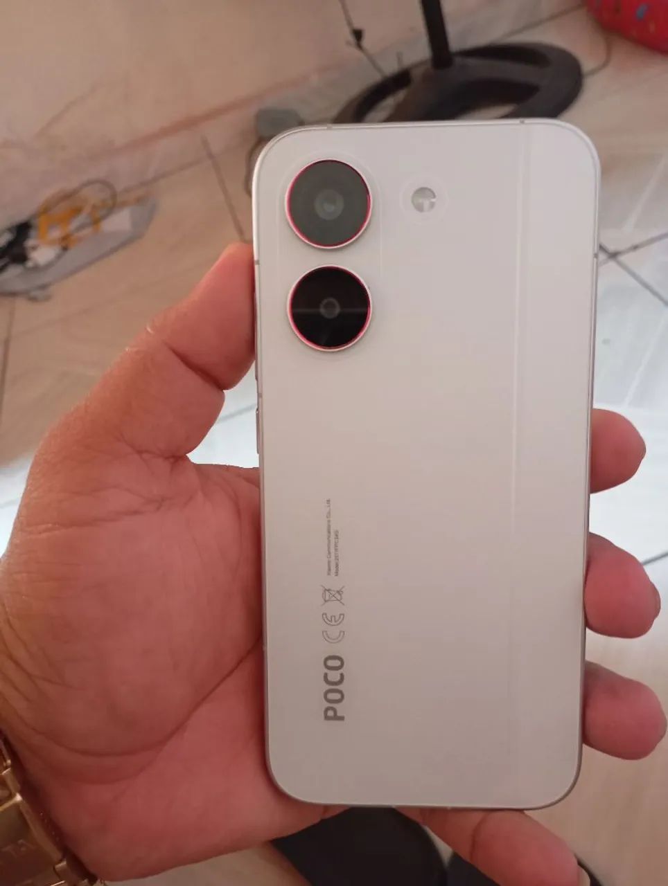 Poco x8 pro VT em iPhone 14 