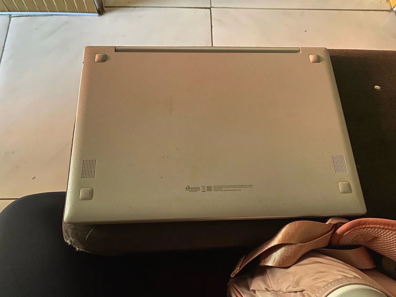 Notebook Samsung book go