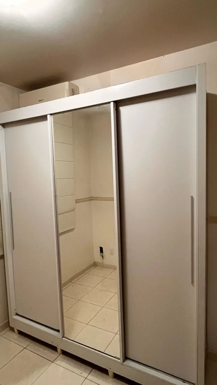 Guarda roupa 