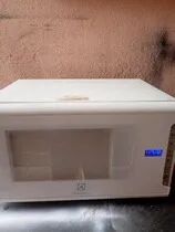 Microondas Electrolux MI41T