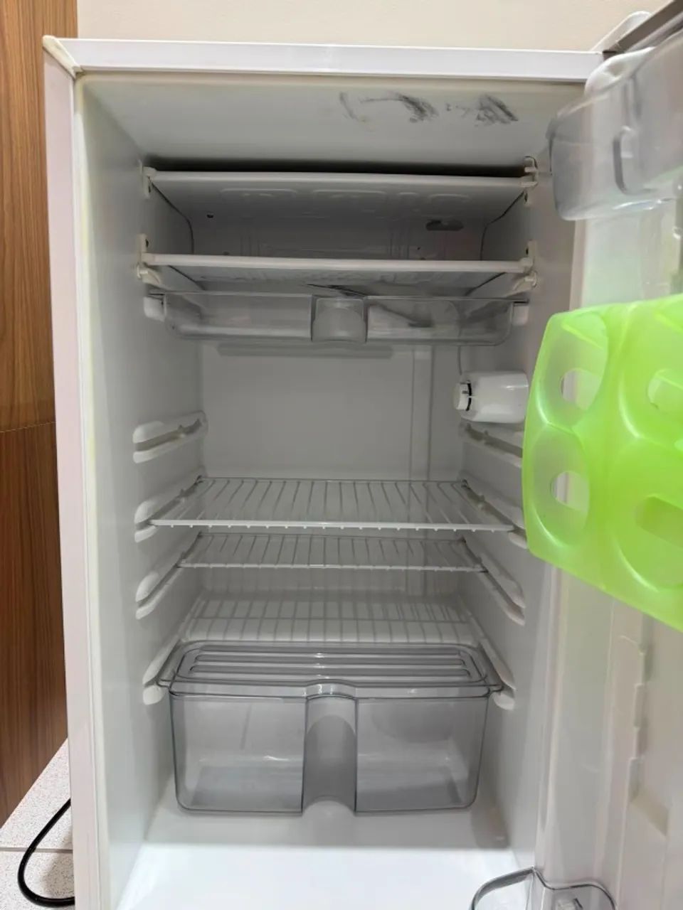 FRIGOBAR CONSUL - CONSERVADO E PRONTO PARA USO
