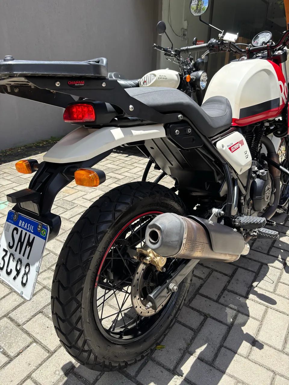 ROYAL ENFIELD SCRAM 411  - Foto 2