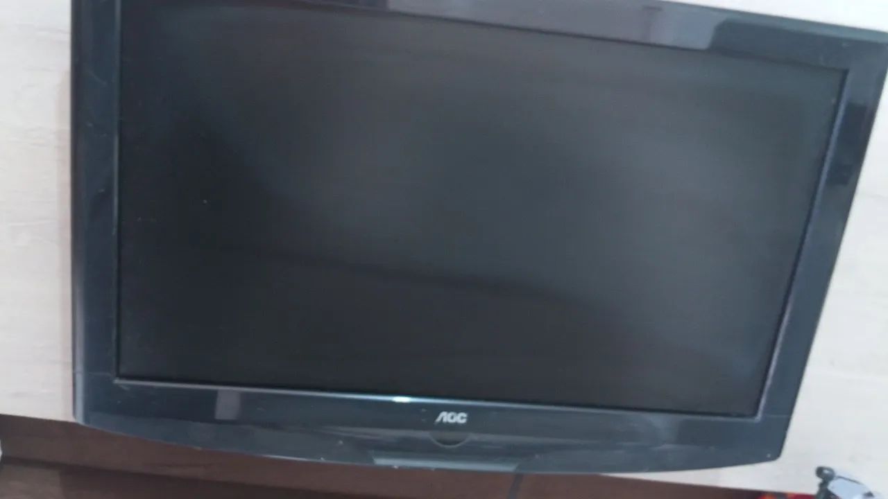02 TVS  para retirada de peças 