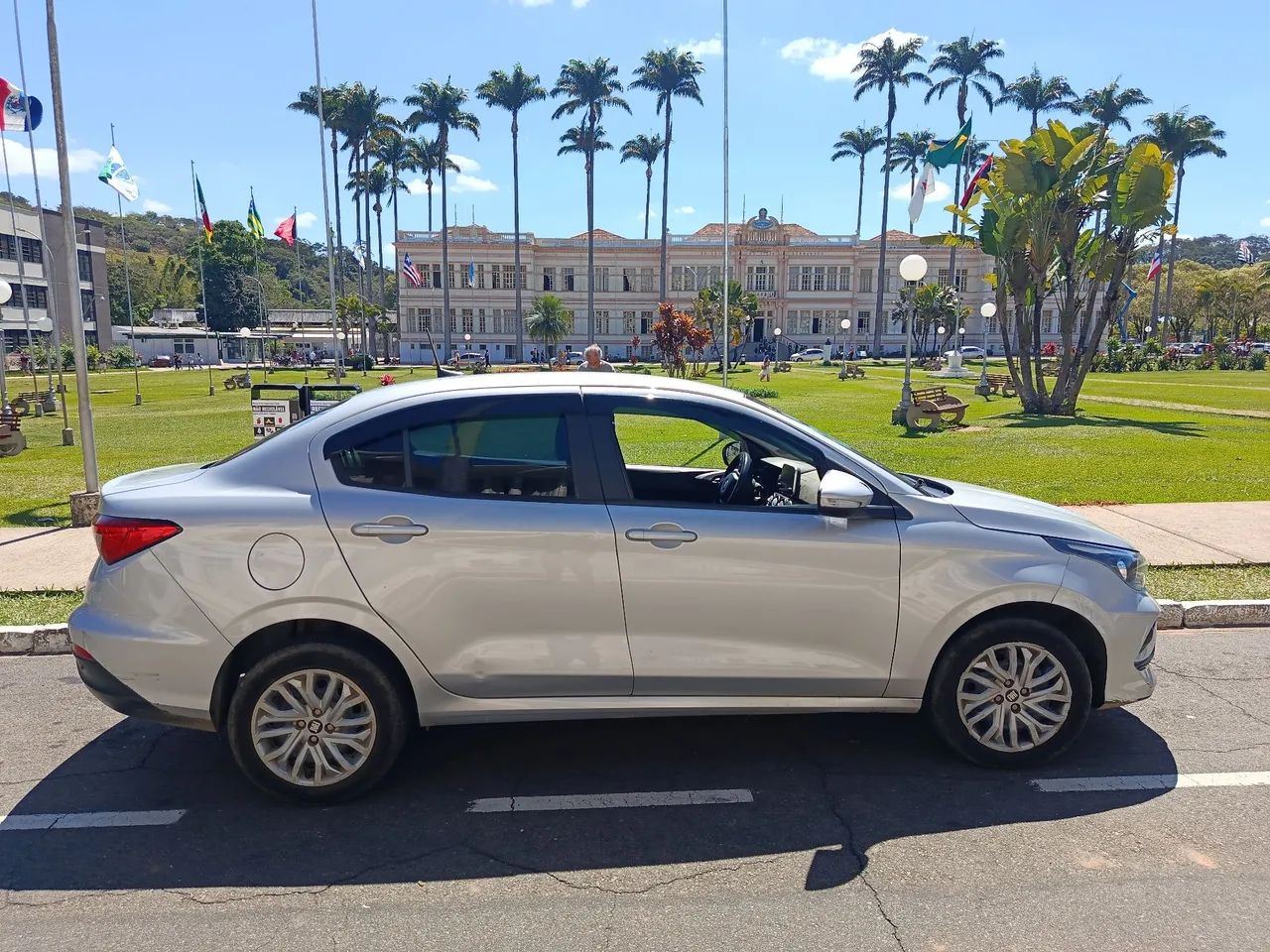 Fiat Cronos Drive 1.3 8V Flex 2022 - Foto 2