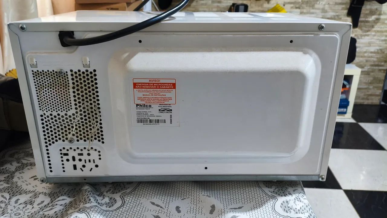 Microondas Philco 21litros 1200W (leia o anúncio) - Foto 3