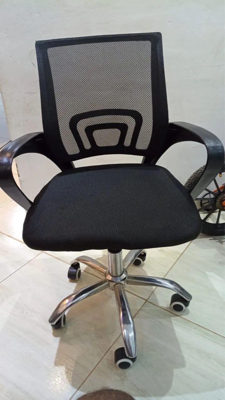 Vendo cadeira para computador 