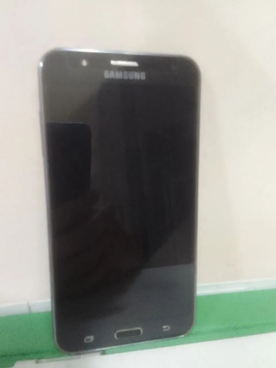J7 - Celular da Samsung