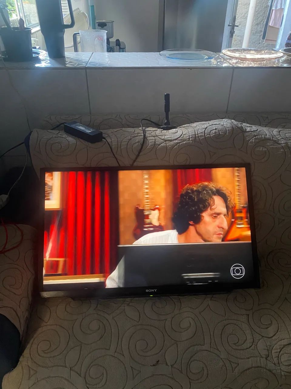 TV Sony 32", Smart, em perfeito estado e funcionando normalmente. - Foto 4