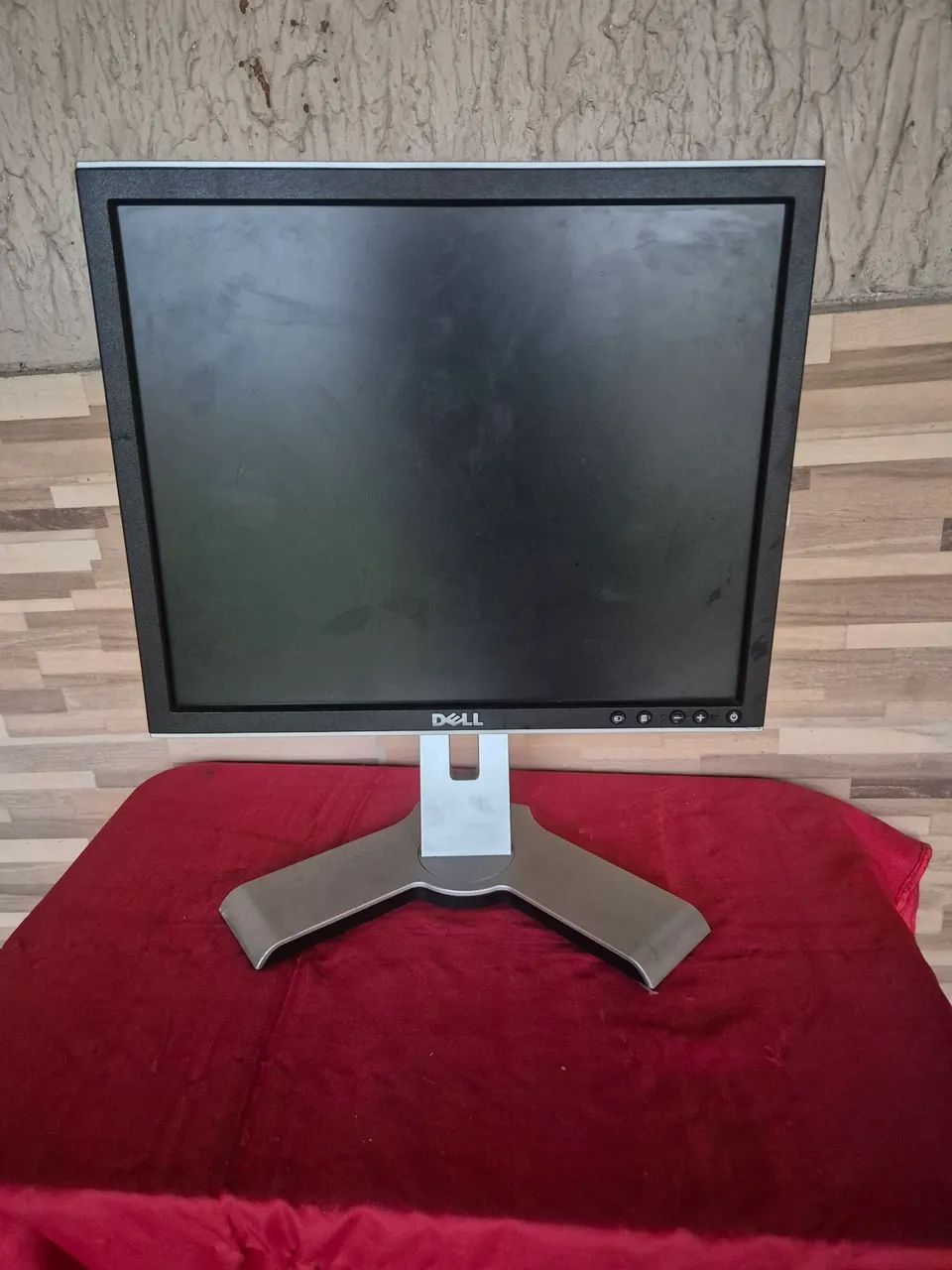 Monitor dell 16 polegadas 