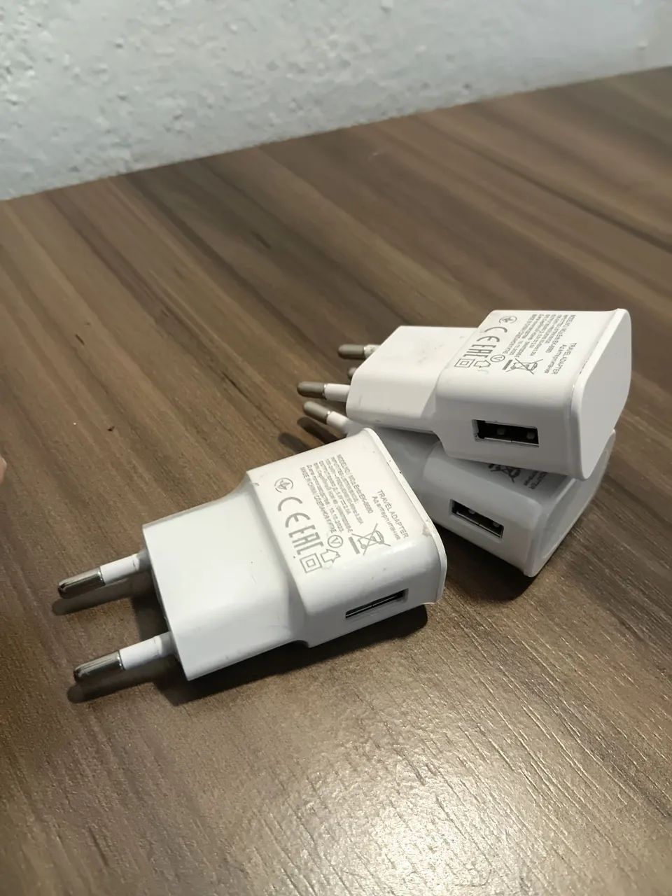 Carregador USB paralelo