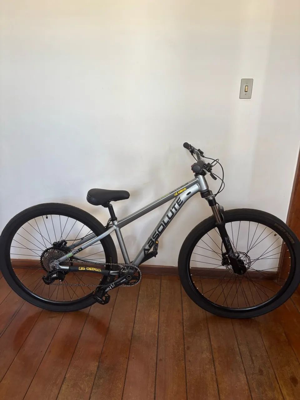 Bicicleta Absolute Nero 5