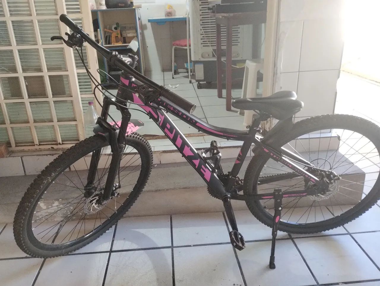 Vendo uma bicicleta  - Foto 2