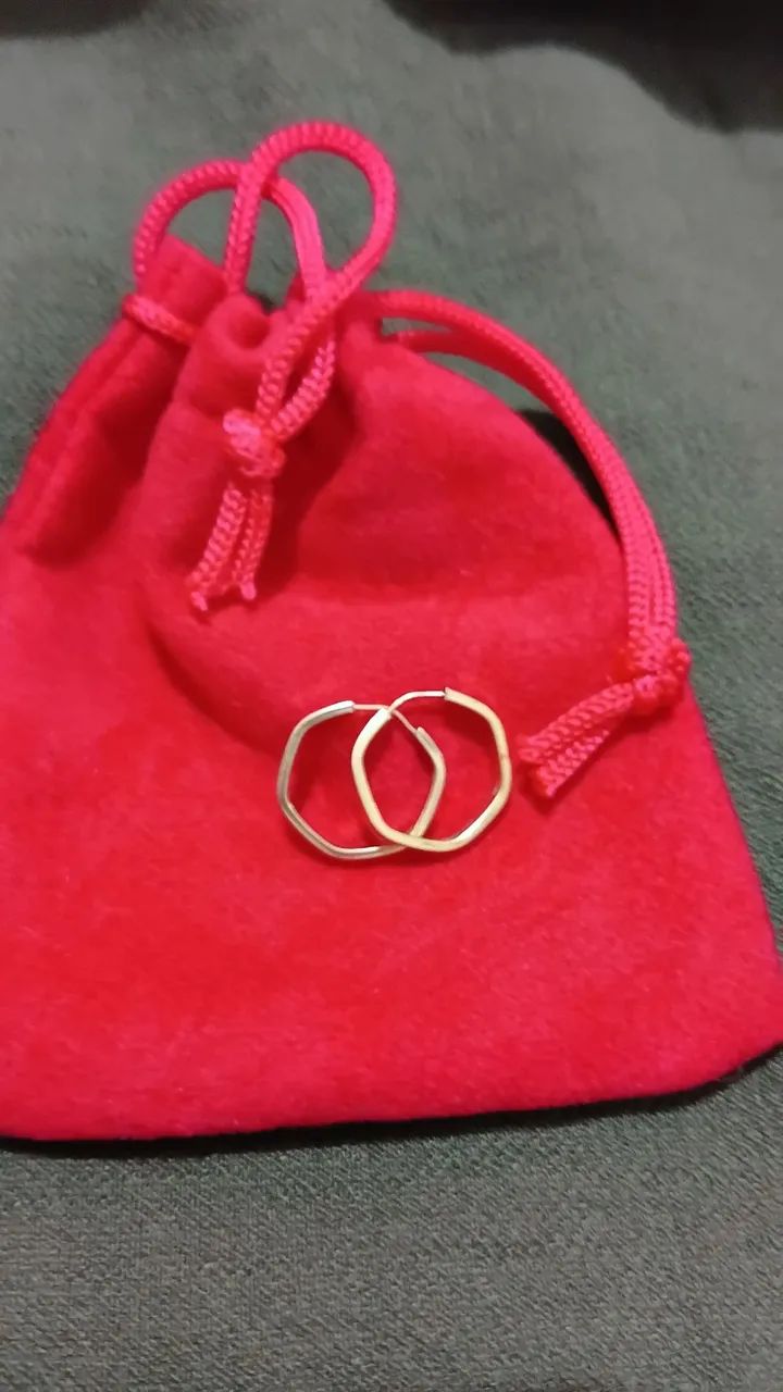 Argola de ouro 750 k