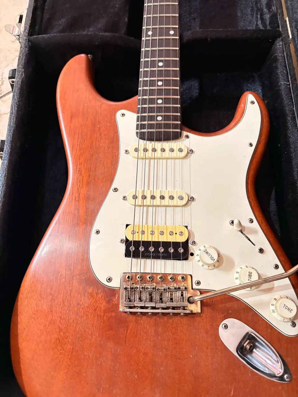 Guitarra Stratocaster Luthier - Foto 3