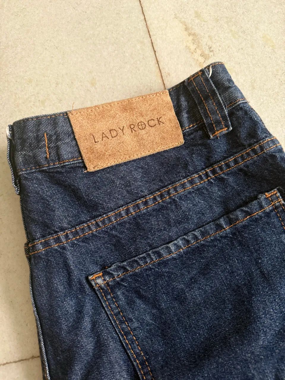 Short Jeans Lady Rock tamanho 42 - Foto 2