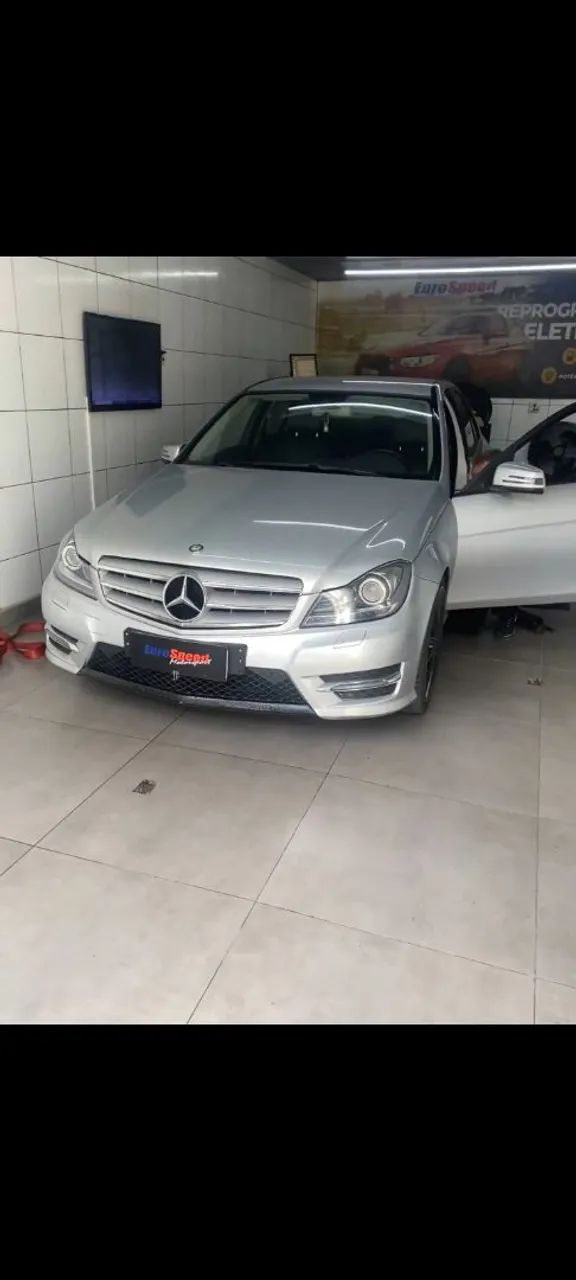 Mercedes-Benz C-180 2014