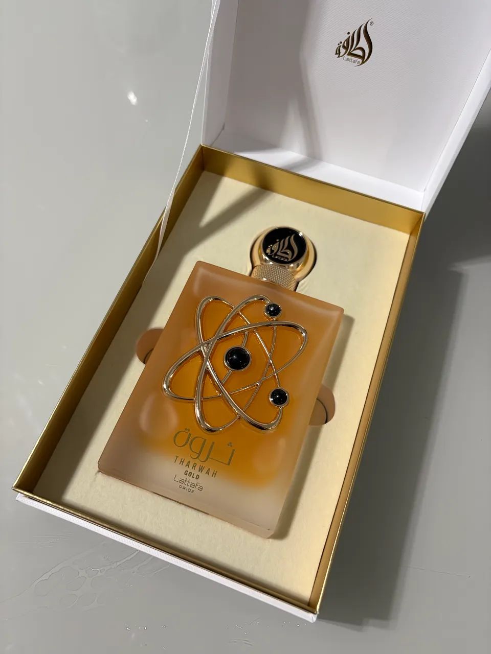 Perfume Lattafa Twarwah Gold EDP 100 ml - Foto 3