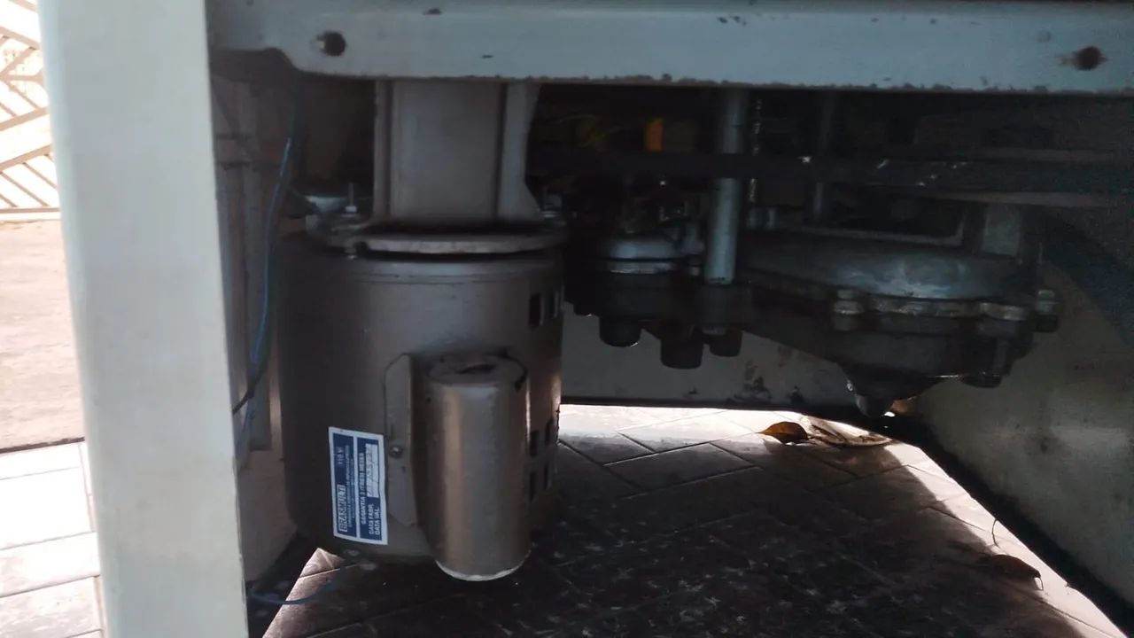 Máquina de lavar 7 kg + microondas precisa arrumar. - Foto 3
