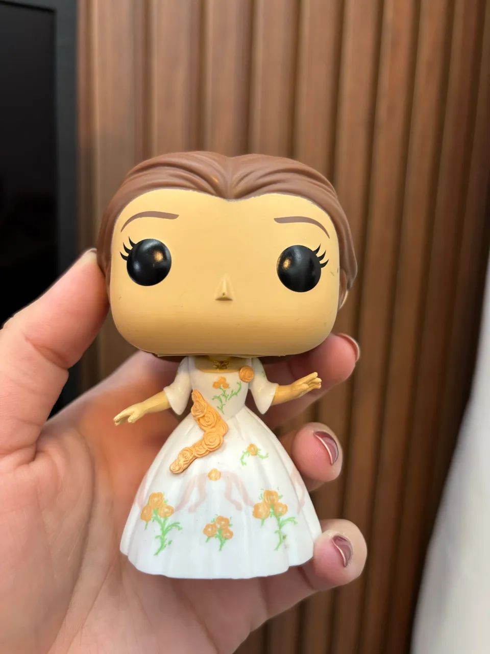 Funko Belle Bela e a fera 247 com caixa