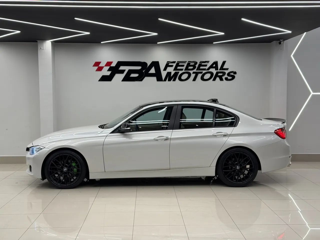 BMW 320I 320i 2014 - Foto 4