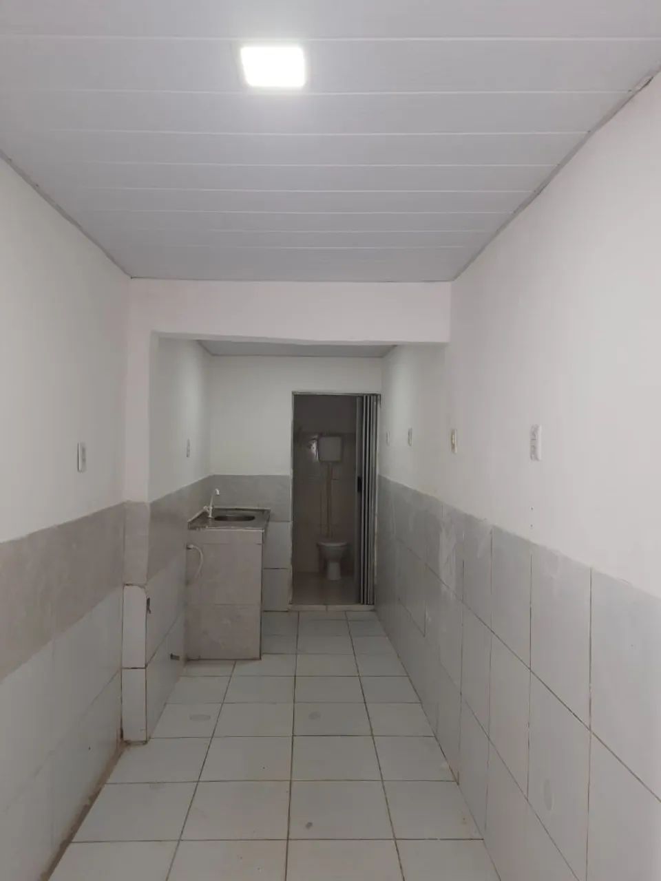Alugo sala comercial 