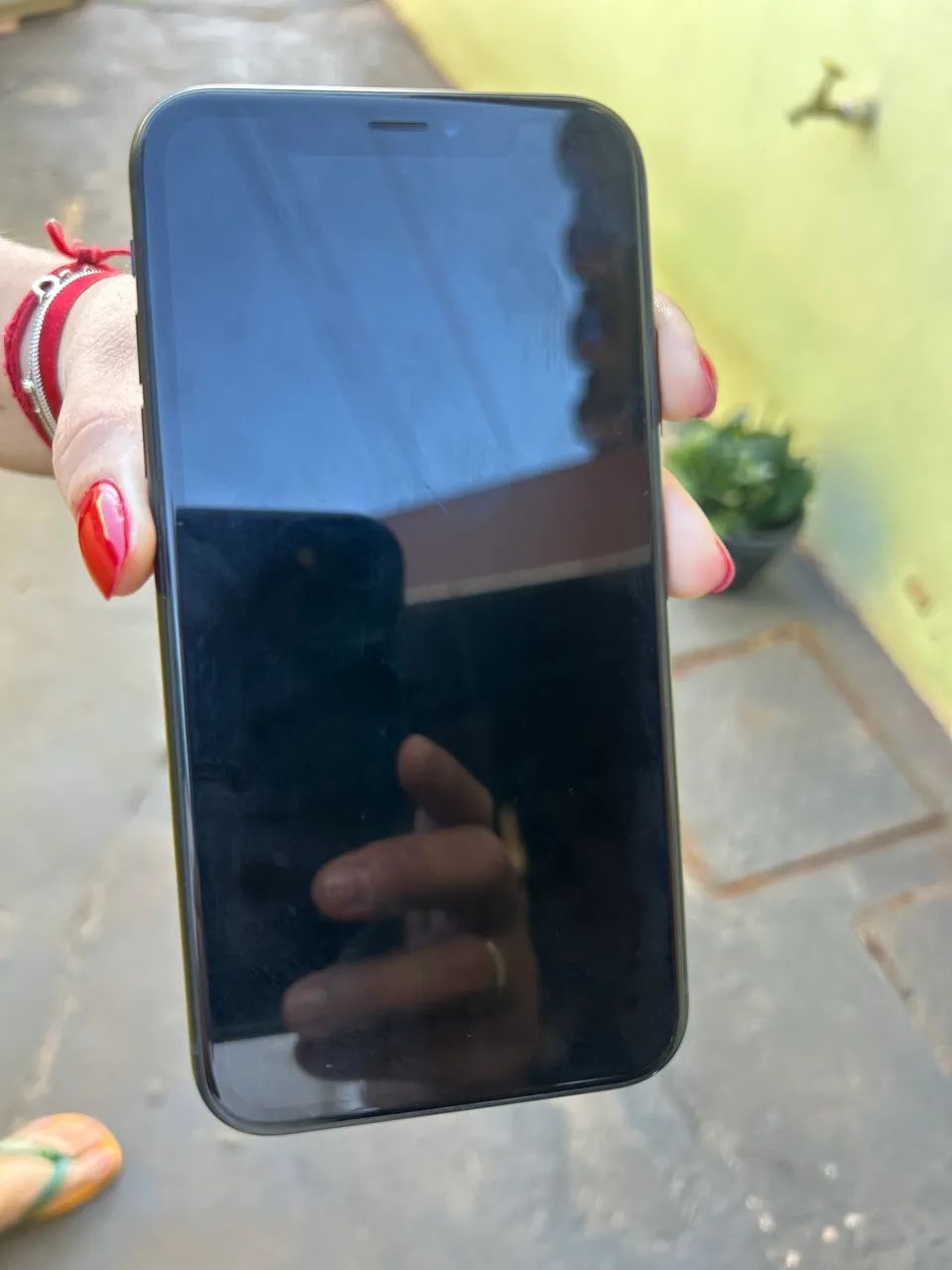 Iphone XR 64 gigas (está com FACE ID estragado)  - Foto 4