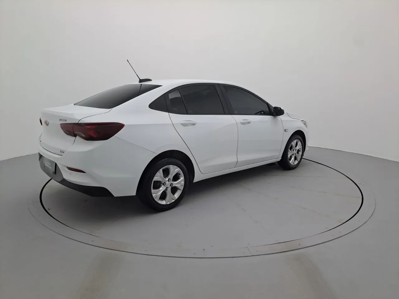 Chevrolet Onix Hatch LTZ 1.0 12V TB Flex Aut. 5P, foto 5 de 18