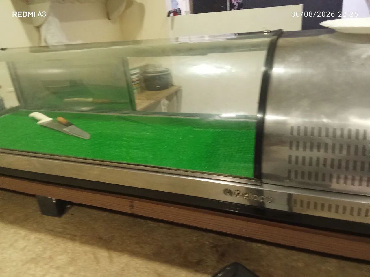 Vendo vitrine gelopa.tamanho1'60 - Foto 2