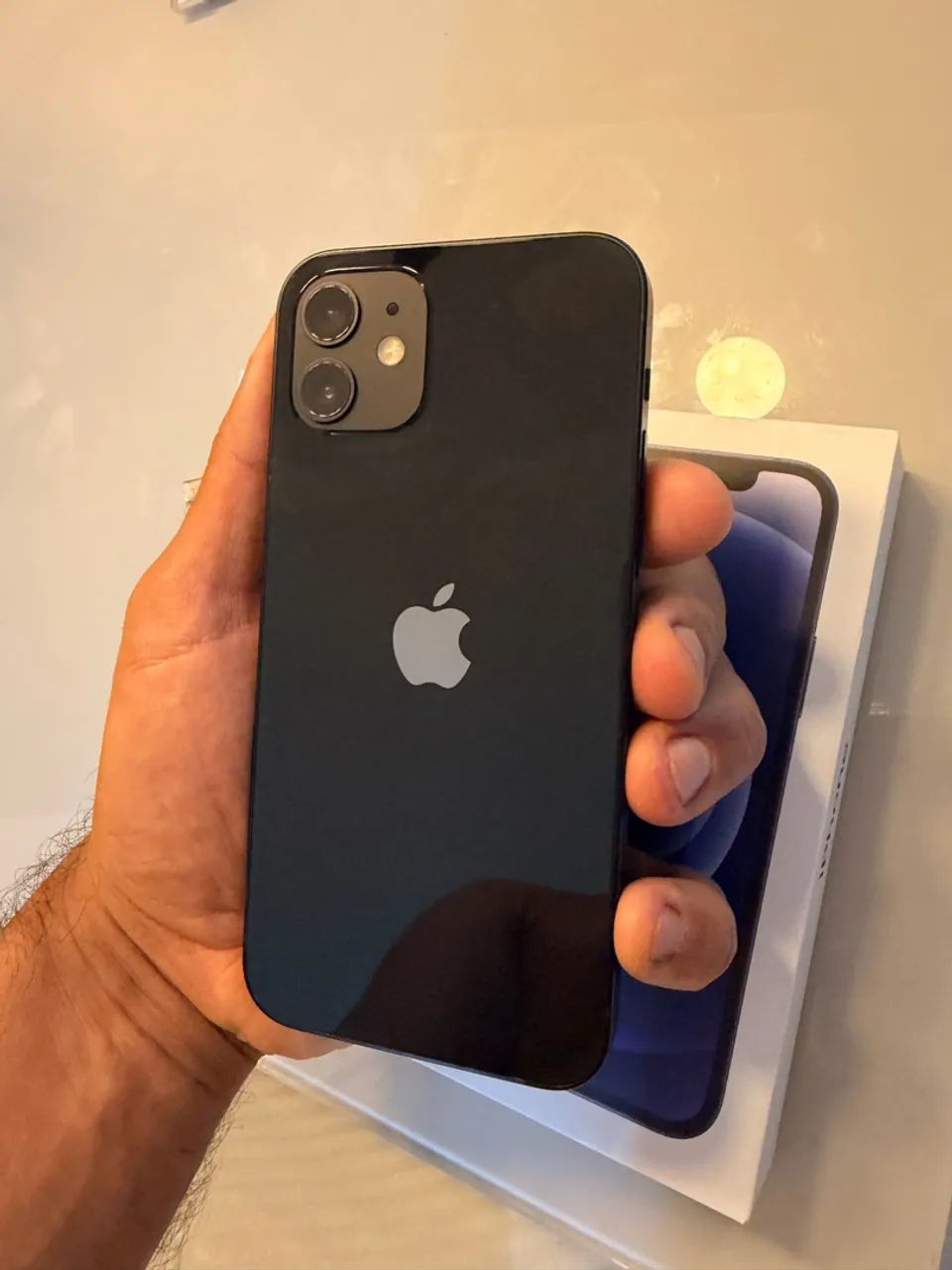 iPhone 12 - 64g usado com caixa - Foto 2