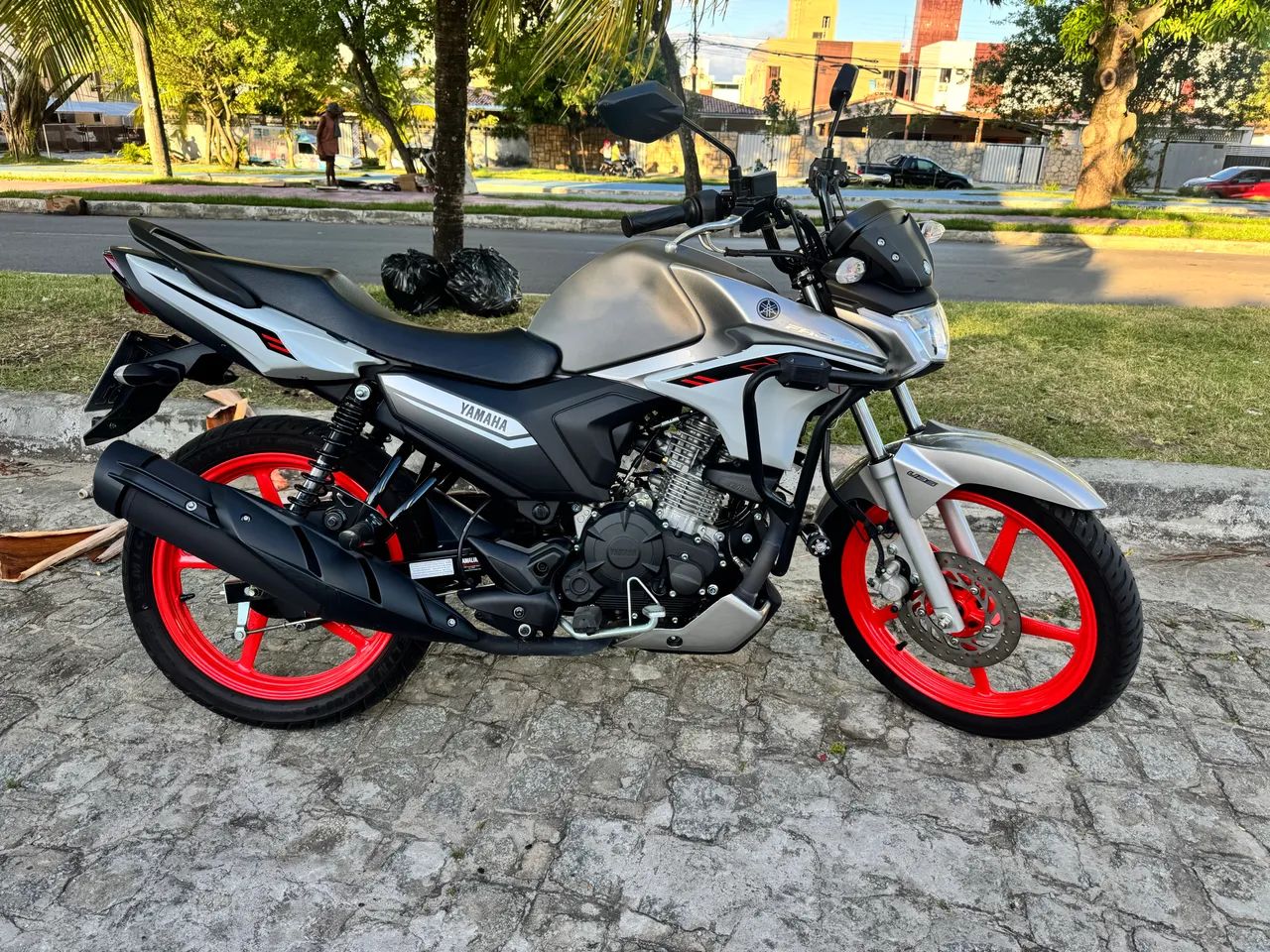 YAMAHA YBR 150 FACTOR DX - Foto 2