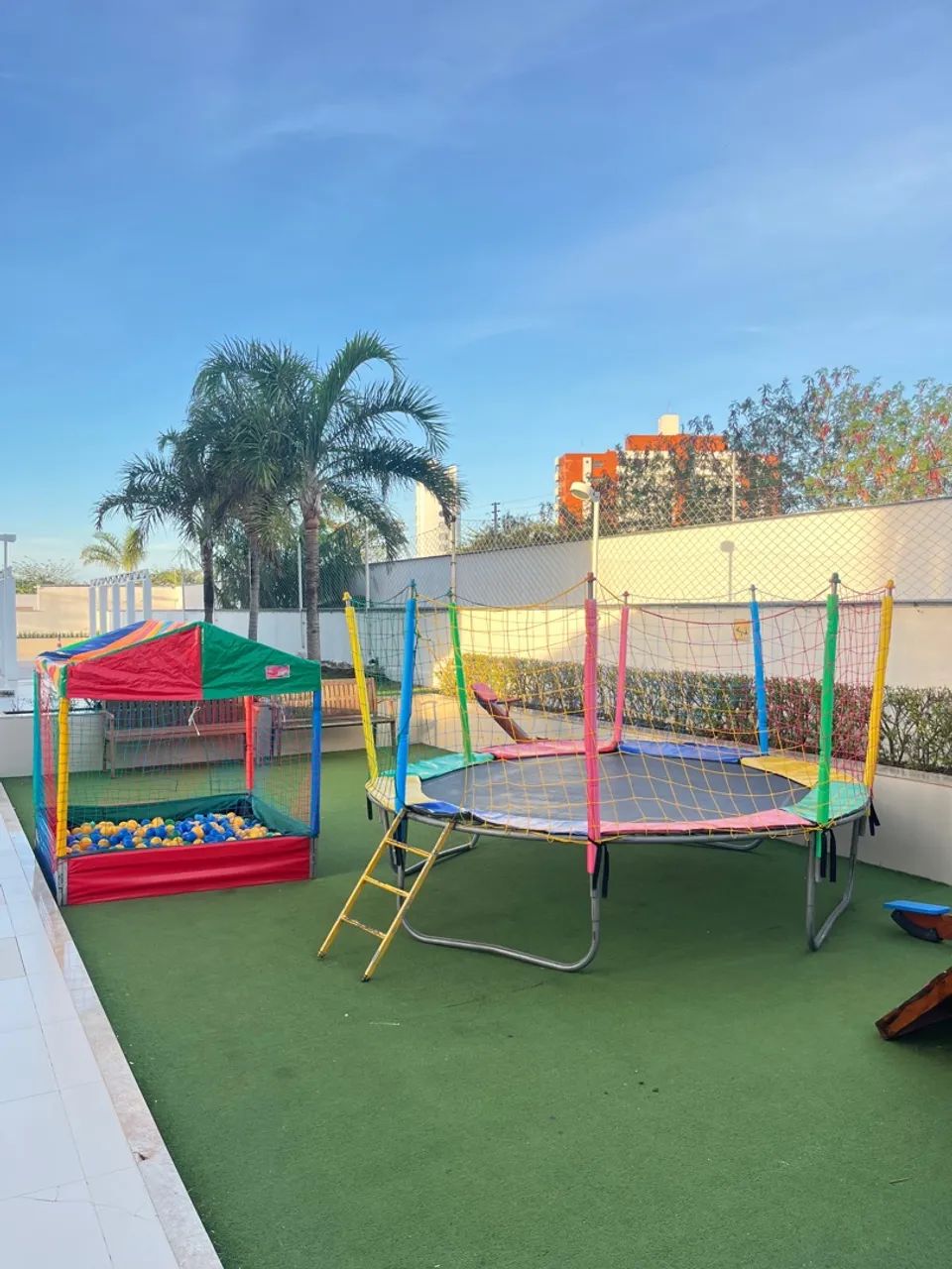 PULA PULA E PISCINA DE BOLINHAS PARA LOCAÇÃO  - Foto 3