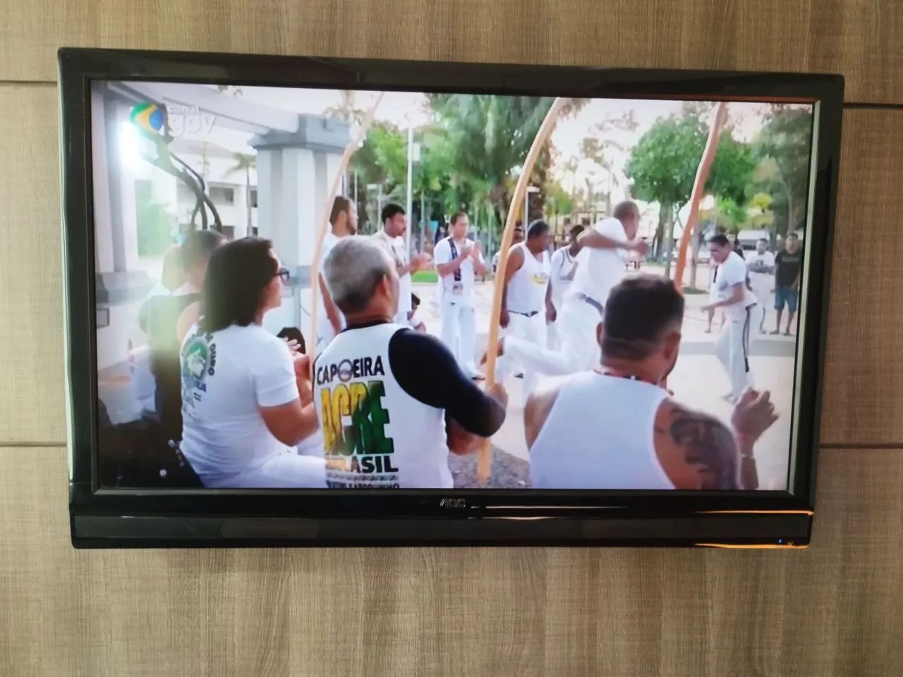 Televisor AOC 42POLEGADAS  - Foto 2