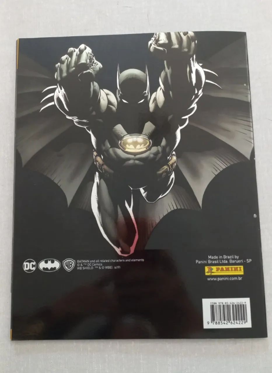 Batman - 80 anos - álbum de figurinhas COMPLETO. Capa cartão.  - Foto 2