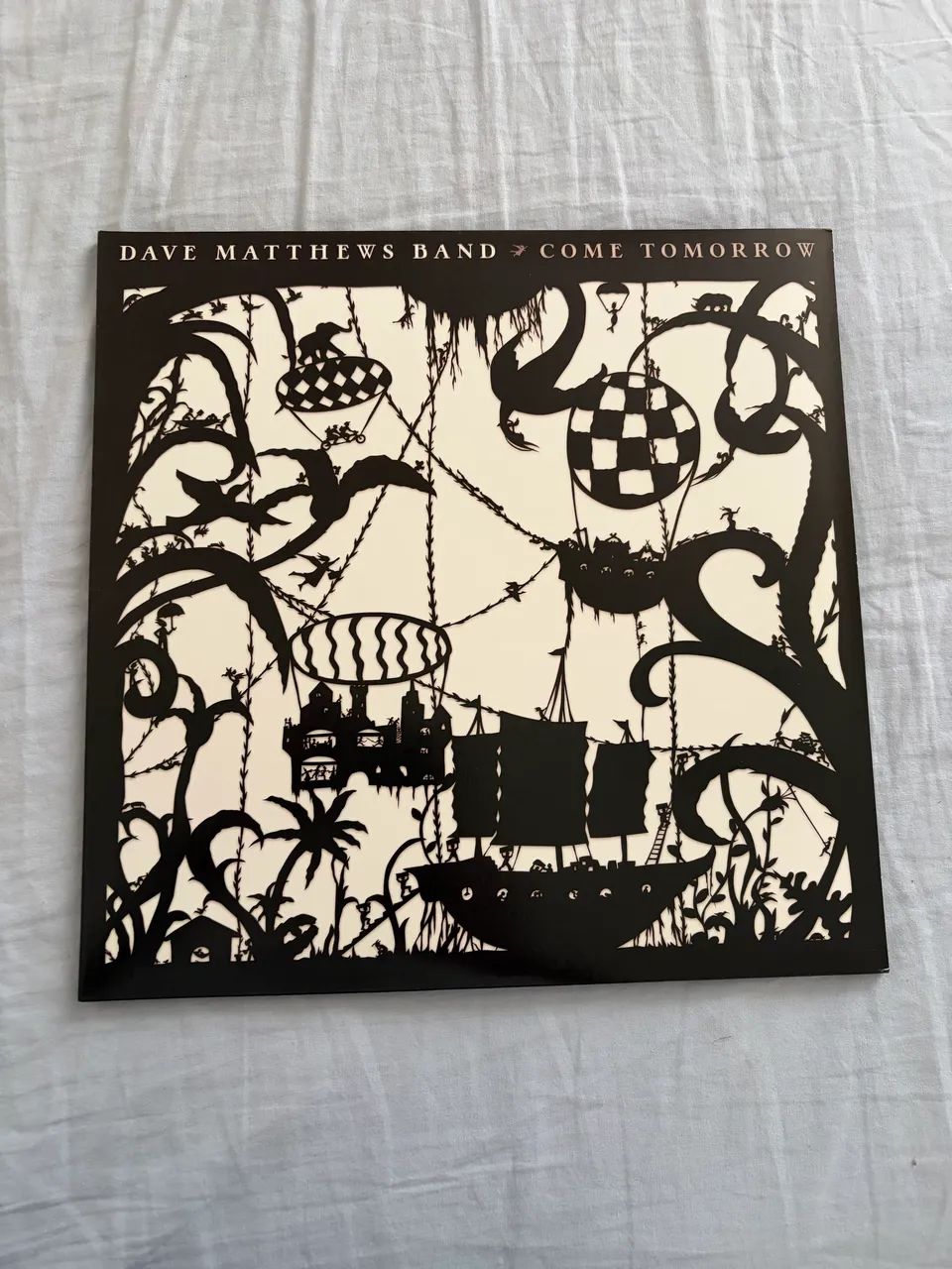 Dave Matthews Band - Come Tomorrow